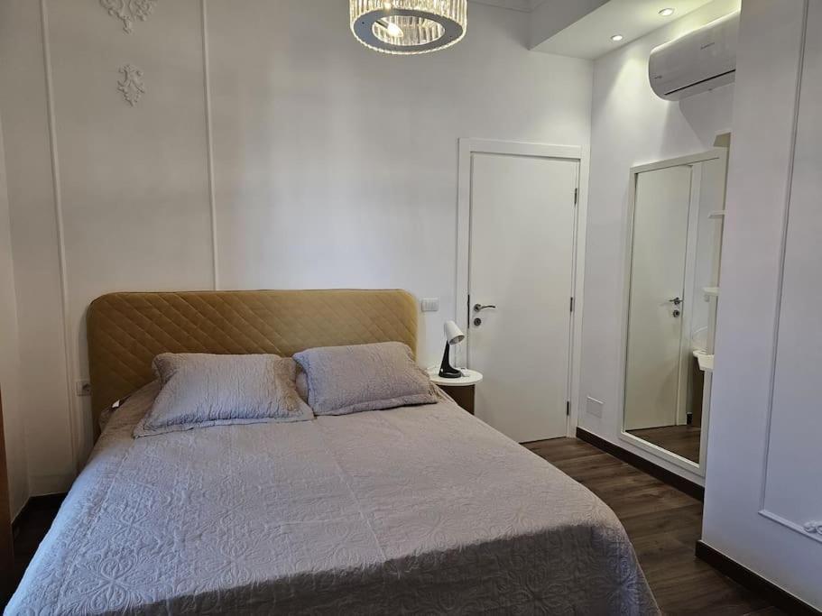 Deluxe Flat With Garden_Tirana Appartement Buitenkant foto